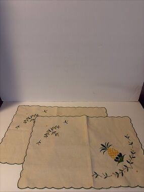 Vintage Pineapple Embroidered Placemats Set Of 2